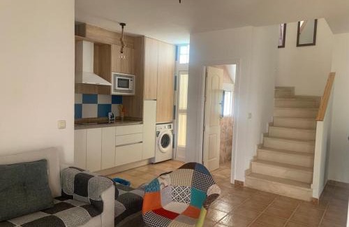 San Juan de los Terreros House | La Casa de las Tejas Verdes