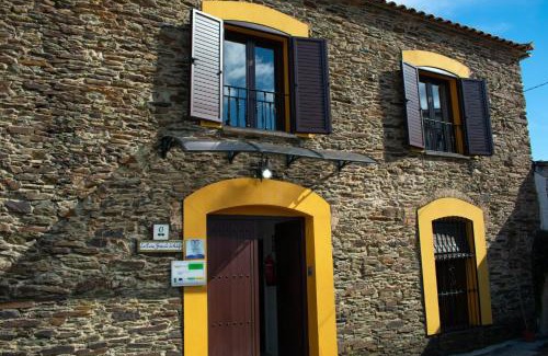 La Codosera House | La Casa Grande de Adolfo