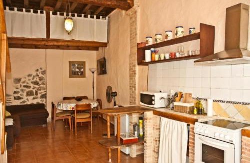 Jerica House | La Casa Mora