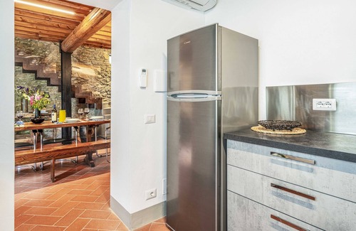 Greve in Chianti Villa | La Casa Nel Bosco D’arte - Passo del Sugame, Greve in Chianti