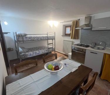 Mulazzo Apartment | la casa nel bosco