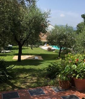 Castelnuovo Magra Apartment | La Casa nel Sole