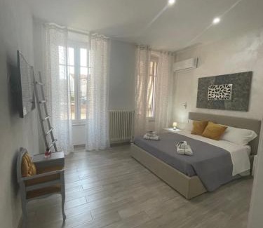 Asti Apartment | La casa nel viale