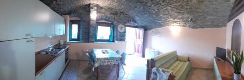 Chatillon Apartment | La Casa nella Valle del Cervino