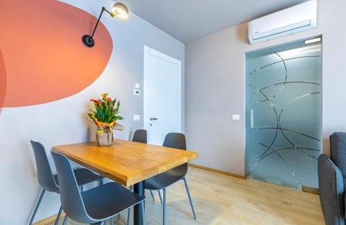 La Morra Apartment | La Casa Nelle Aie - Appartamento Nebbiolo - Free WiFi e AC
