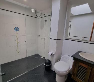 Rionegro House | La Casa Perfecta para Grupos en el Centro