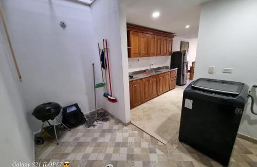 Rionegro House | La Casa Perfecta para Grupos en el Centro