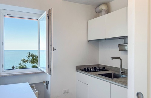 San Vito Chietino Apartment | La Casa Sul Mare - Vista epica nel cuore del borgo
