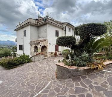 Fonte Nuova Apartment | La casa tra gli ulivi di Fonte Nuova