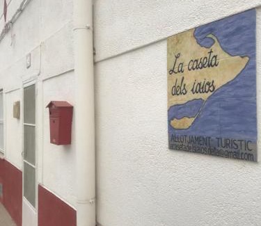 Sant Jaume d'Enveja House | La Caseta del Iaios