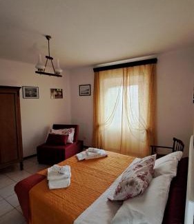 Recanati Old Town Apartment | La Casetta di Zia Palmina
