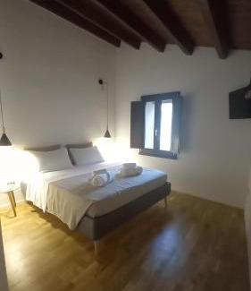 Oristano Historic Centre House | La casetta Guest House Oristano