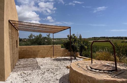 Noto House | La casetta La Vita in land