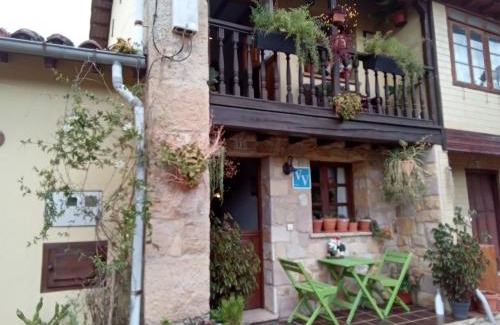 Cabranes Municipality House | La Casina