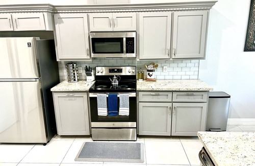McAllen House | La Casita cozy 3 bedroom 2.5 bath with BBQ pit!