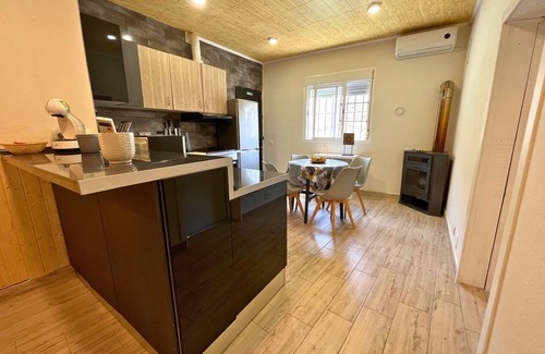 Gergal House | La Casita Gergaleña: Confort y a Solo 20 Minutos de la Capital