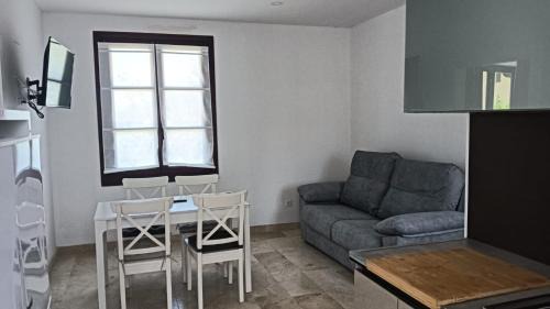 Otanes Hotel | La Casona Otañes HABITACIONES & APARTMENTS CASTRO URDIALES