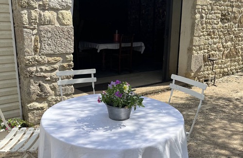 Saint-Savinien Cottage | "La Cassine"