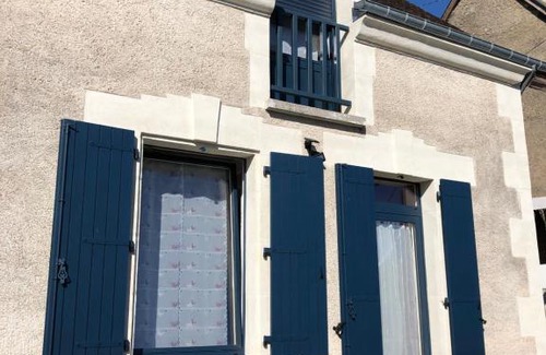 Lunay House | La cav ô lauriers