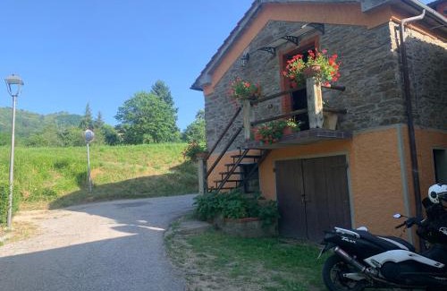 Lizzano Apartment | La Cella Lizzano Pistoise
