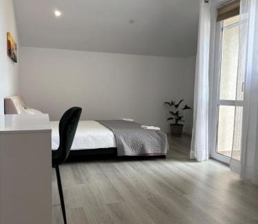 Constanta House | La Cer