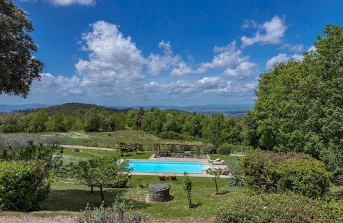 Gualdo Cattaneo Villa | La Cerqua 8, Emma Villas