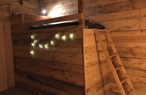 Montagna-le-Templier Bed & Breakfast | La Chambrée du Moulin