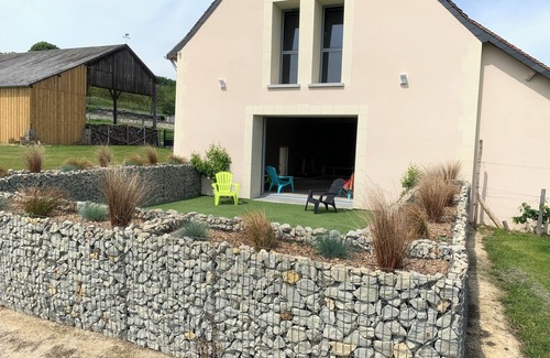 Territoires Vendomois House | LA CHAMBRISIENNE: Country houses with year-round heated pool.