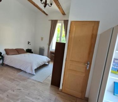 Molieres-sur-Ceze Apartment | La Chataigneraie