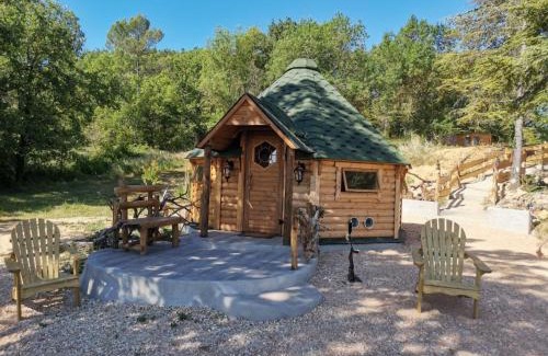 Servas Bed & Breakfast | La Chaumière magique des Elfes et ses énigmes