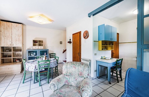 Marina di Massa Apartment | La Chimera 700m from sea, Massa, Italy