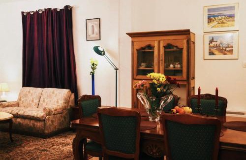 Chateau-Thierry Apartment | La Chouette - Appartement 70m2 PMR