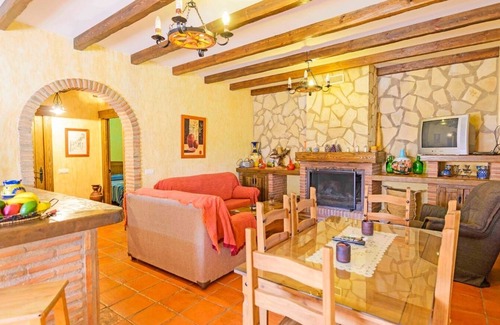 Orgiva Villa | La Chumbera Órgiva by Ruralidays