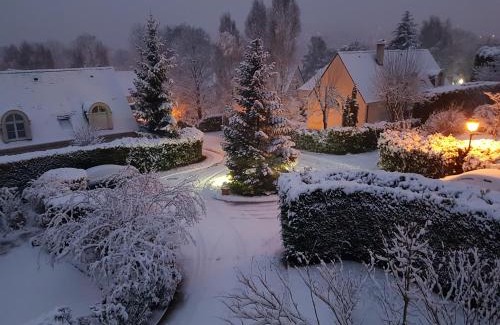 L'Etang-la-Ville House | La Clémencerie Chambre d'hôtes