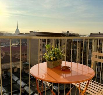 Vanchiglietta Apartment | La Coccinella Turin apartment