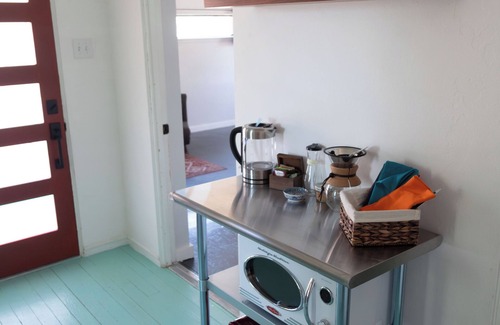 Alpine Apartment | La Cochera Private Apartment - No Cleaning Fee