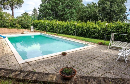Offagna Apartment | LA COLOMBARA - Offagna, meravigliosa villa con piscina