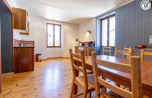 Le Chatelard House | LA COMPAGNIE DU BOURG - GRENETTE