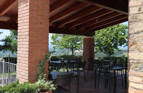 Gualdo Cattaneo House | La Corte dei Banchetti