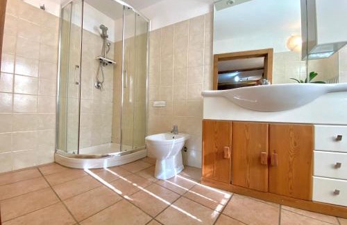 Saint-Pierre Apartment | La corte del meleto - appartamento in stile Valdostano