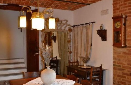 Tonco House | La Corte Di Gerardo