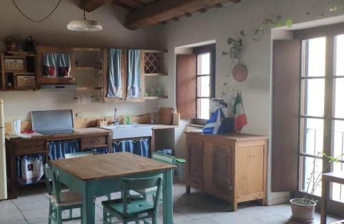 Furlo Bed & Breakfast | La Corte di Nonna Quercia