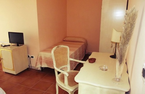 Canosa di Puglia Hotel | La Corte Di Opaka