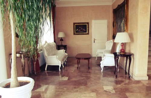 Canosa di Puglia Hotel | La Corte Di Opaka