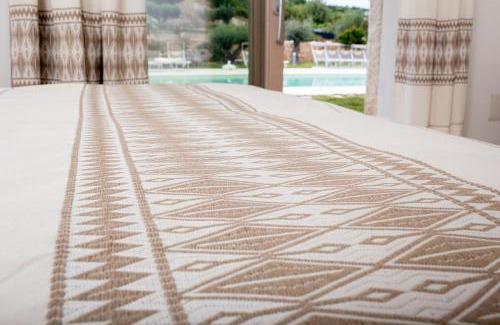 Baja Sardinia Bed & Breakfast | La Corte Di Pulicinu