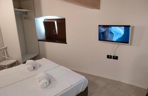 Rovereto House | La Corte Room & Relax