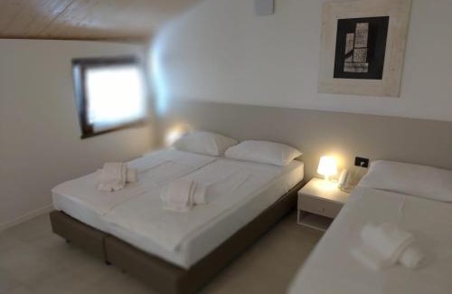 Rovereto House | La Corte Room & Relax
