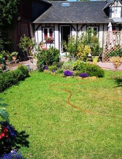 Cormeilles House | La Cour Du Puits chambre Maxime