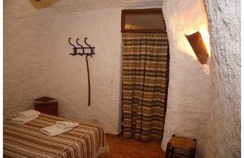 Zujar House | La Cuadra Cave - AlQulayat Caves