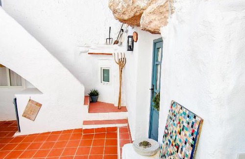 Alcala del Jucar House | La Cueva Blanca